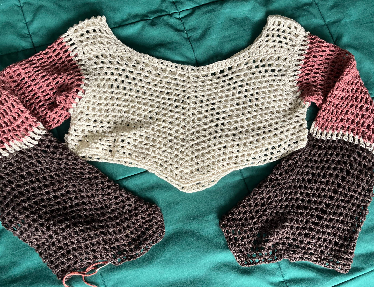 Mesh Cropped Pullover